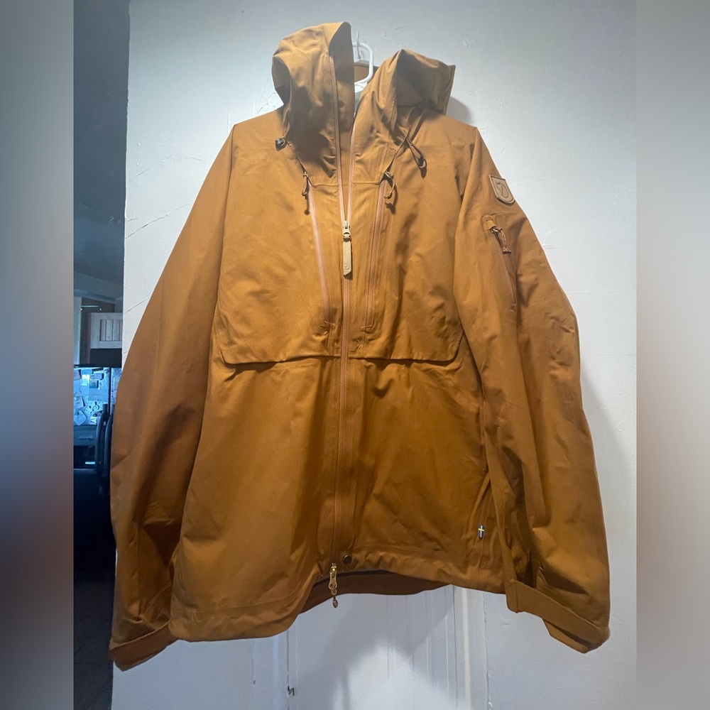 M’s Keb Eco-Shell size Medium in Chestnut